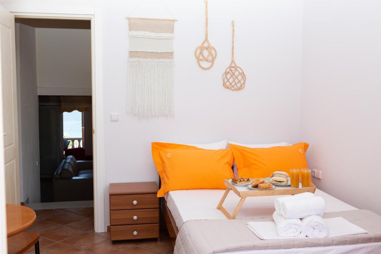 Pampas Seafront Villa, 6 Bedrooms, North Evvoia Kanatádhika Dış mekan fotoğraf