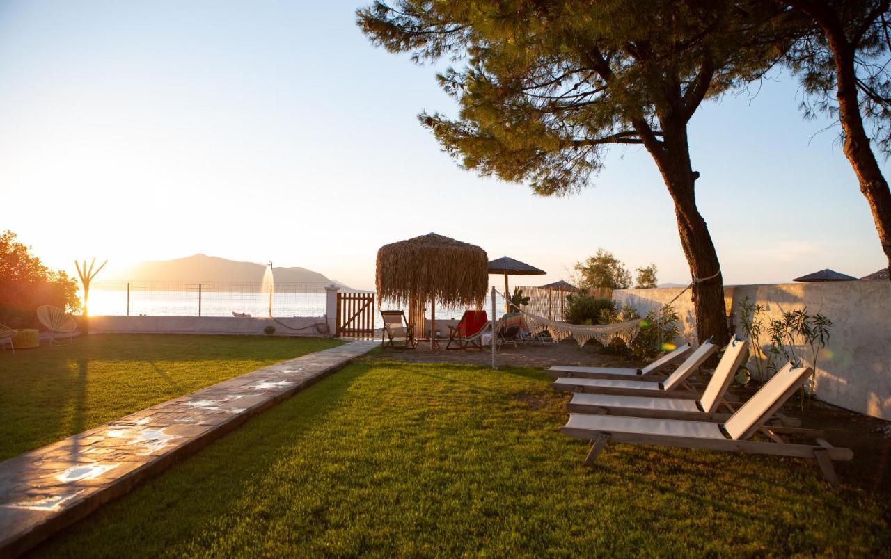 Pampas Seafront Villa, 6 Bedrooms, North Evvoia Kanatádhika Dış mekan fotoğraf